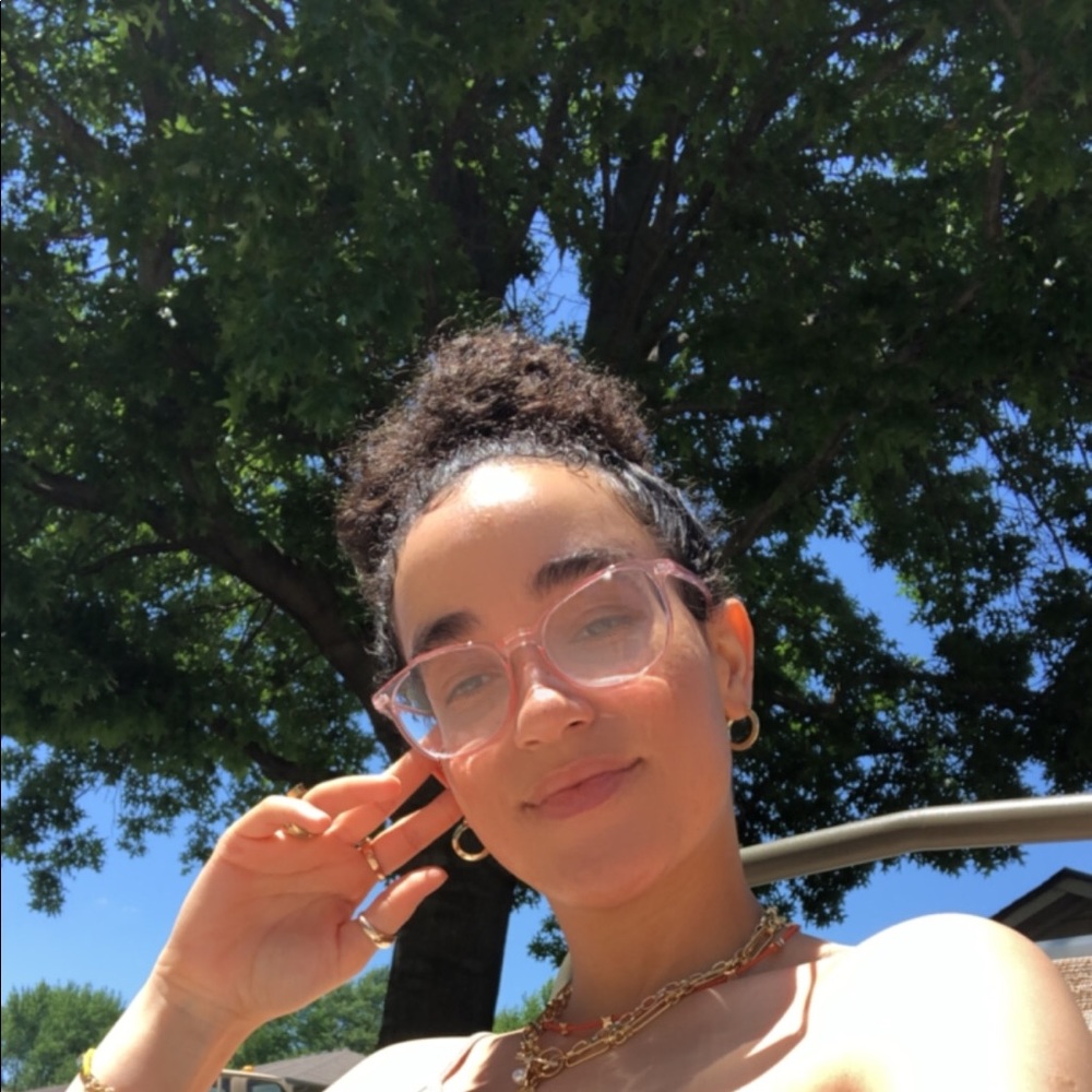 Meet your Posher, Lua